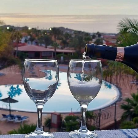 Appartamento Frangipani Con Terrazza E Piscina Corralejo Exterior photo